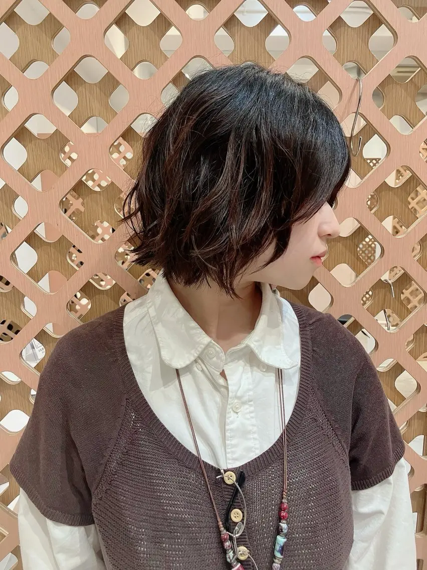 ミディアム パーマ ボブレイヤー ミディアムパーマ ボブ レイヤーカット カット パーマ 川間 将彦のヘアスタイル
