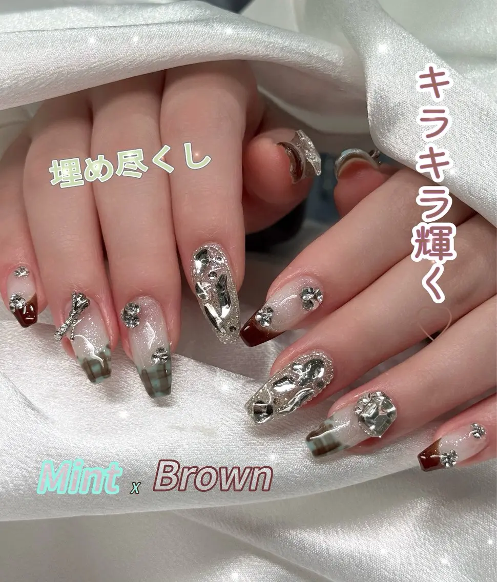 ネイル アートネイル オーロラネイル ブルー チークネイル フットネイル ハンドネイル NAILS168 新大久保店のネイルデザイン