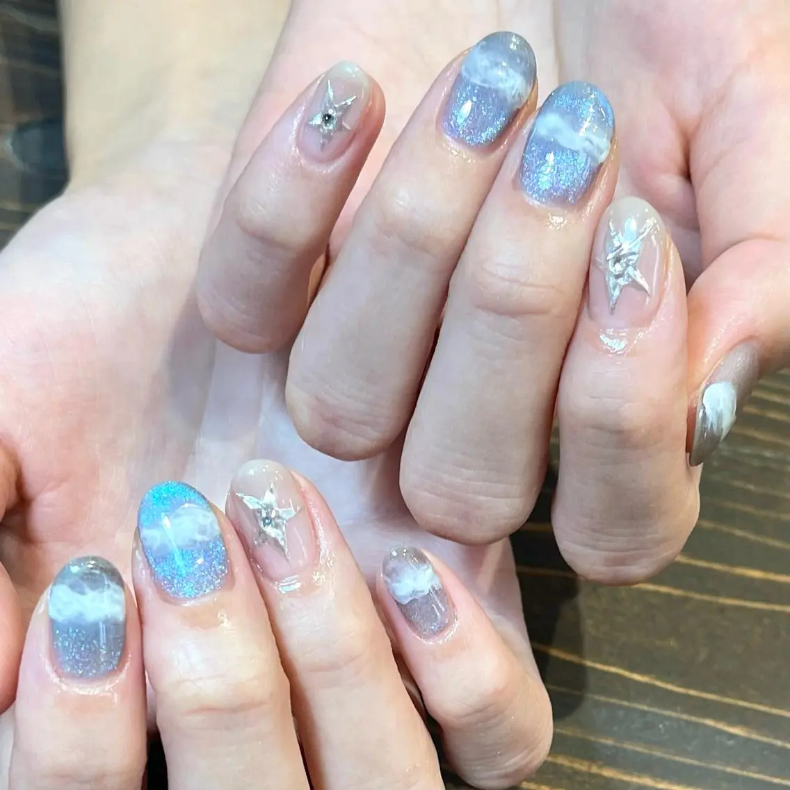 ネイル アートネイル ジェルネイル ニュアンスネイル オフィスネイル シンプルネイル ハンドネイル kinjo yuaのネイルデザイン