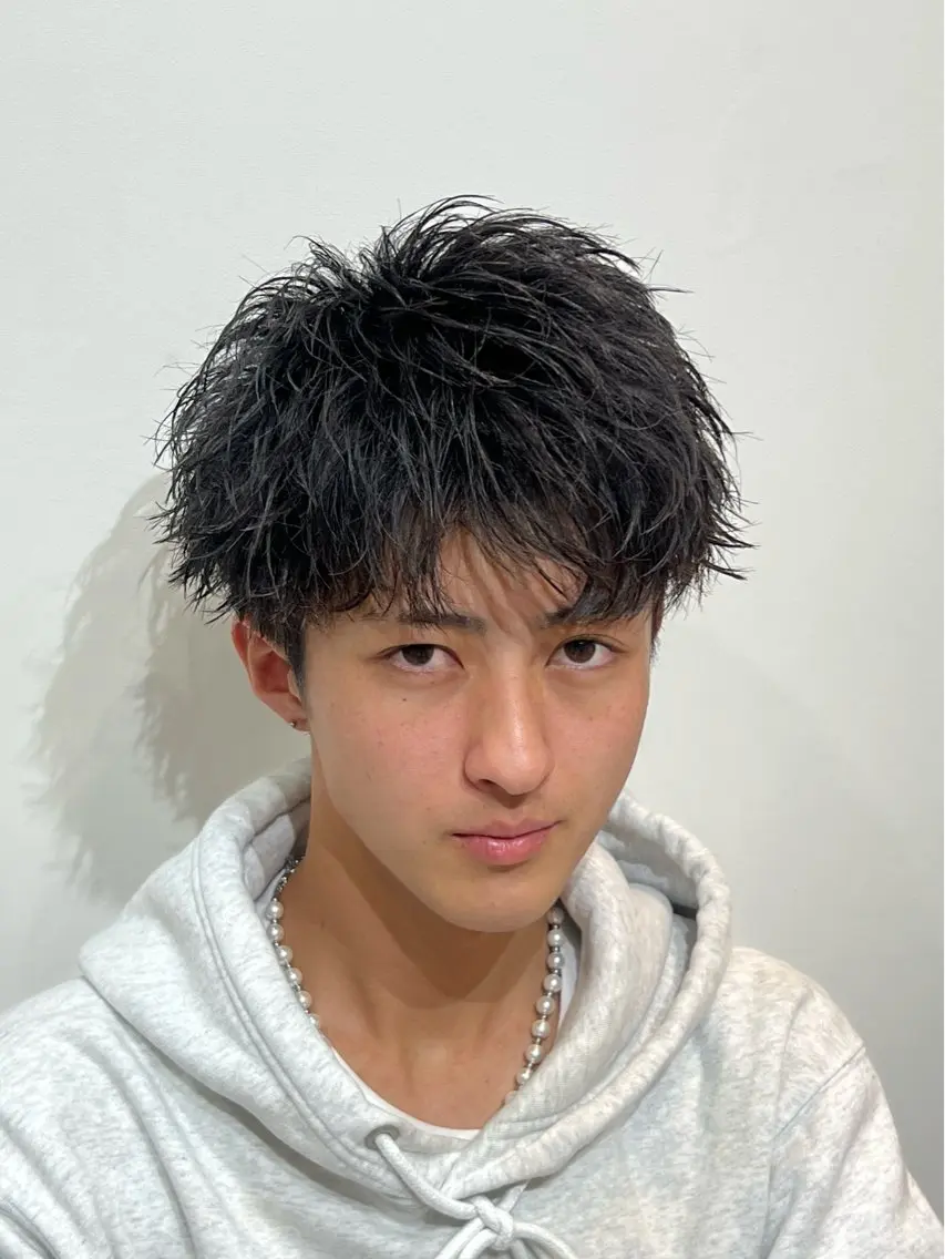 ショート パーマ メンズ アップバング カット パーマ メンズ特化パーマ &カラー🔥小倉大和のヘアスタイル