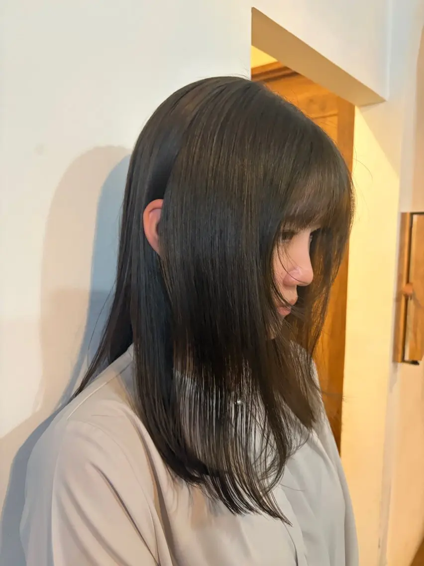 ミディアム カラー ヘアカラー トリートメント loty _nanamiのヘアスタイル
