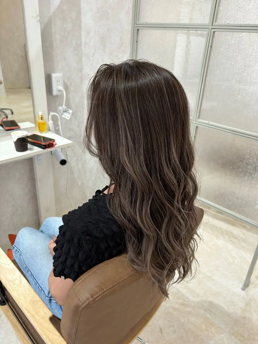 セミロング 【Velle】 SHUHEIのヘアスタイル