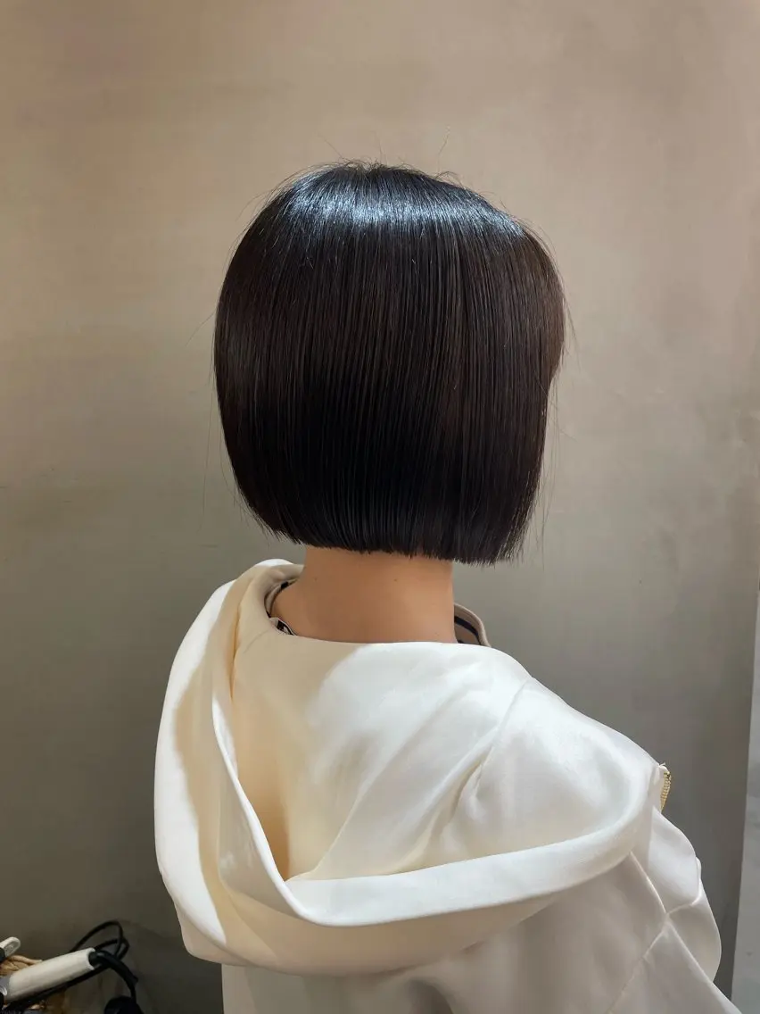 ショート オリーブベージュ/シ ョートボブたまき🧡のヘアスタイル