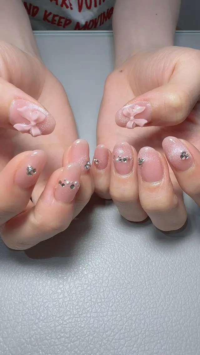 ネイル マグネットネイル リボン nailsalon urümのネイルデザイン