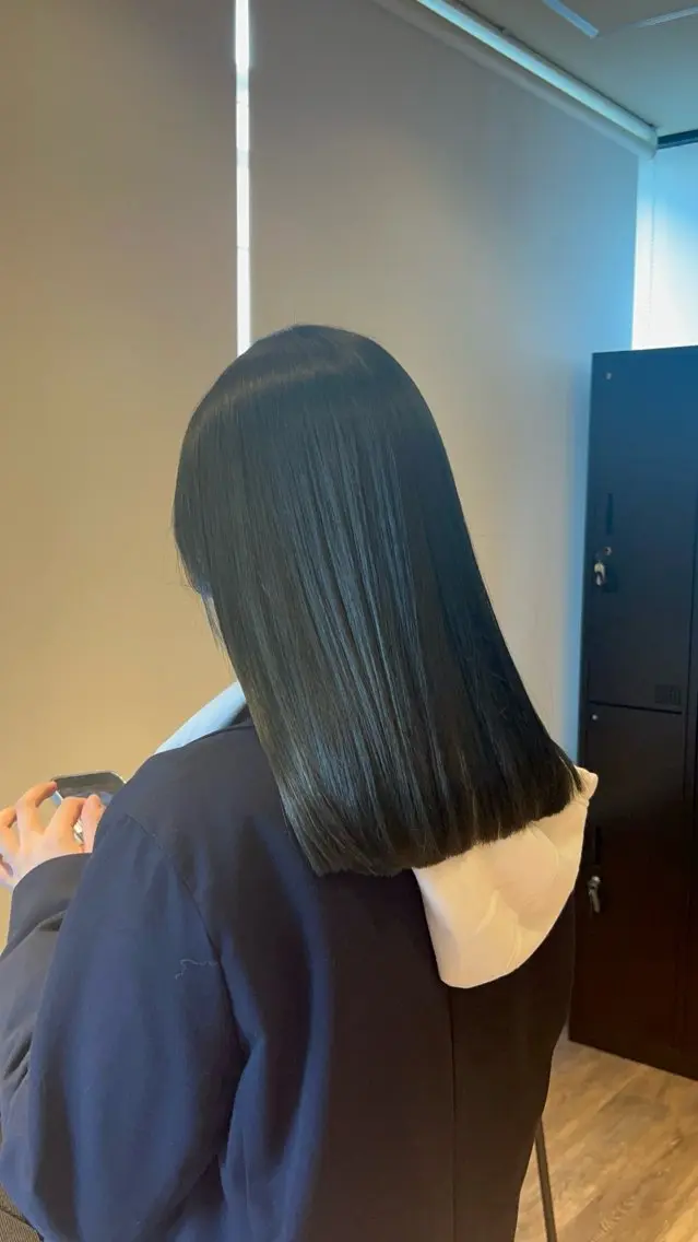 ミディアム カット 縮毛矯正 トリートメント かじももな|女性限定 パーマモデル募集!のヘアスタイル