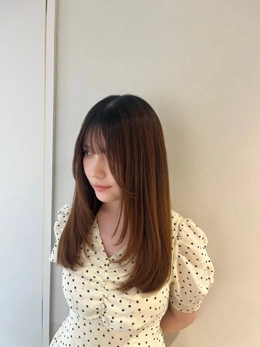 セミロング 顔周りカット レイヤーカット カット 縮毛矯正 トリートメント 大宮レイヤーカット× 透明感カラー　rioのヘアスタイル
