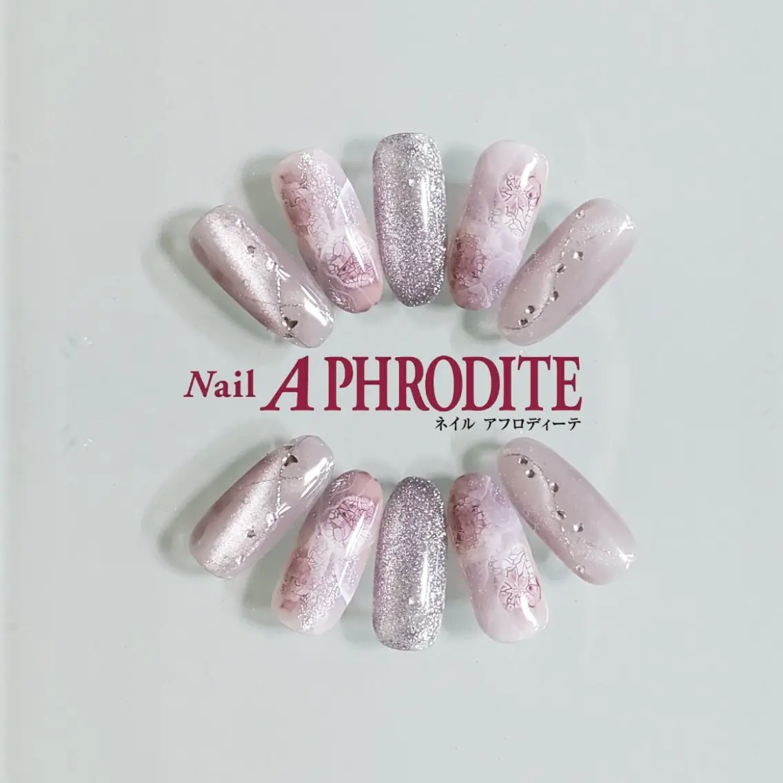 ネイル ジェルネイル ニュアンスネイル スカルプネイル ソフトジェル ネイルチップ ハンドネイル Nail Aphroditeのネイルデザイン