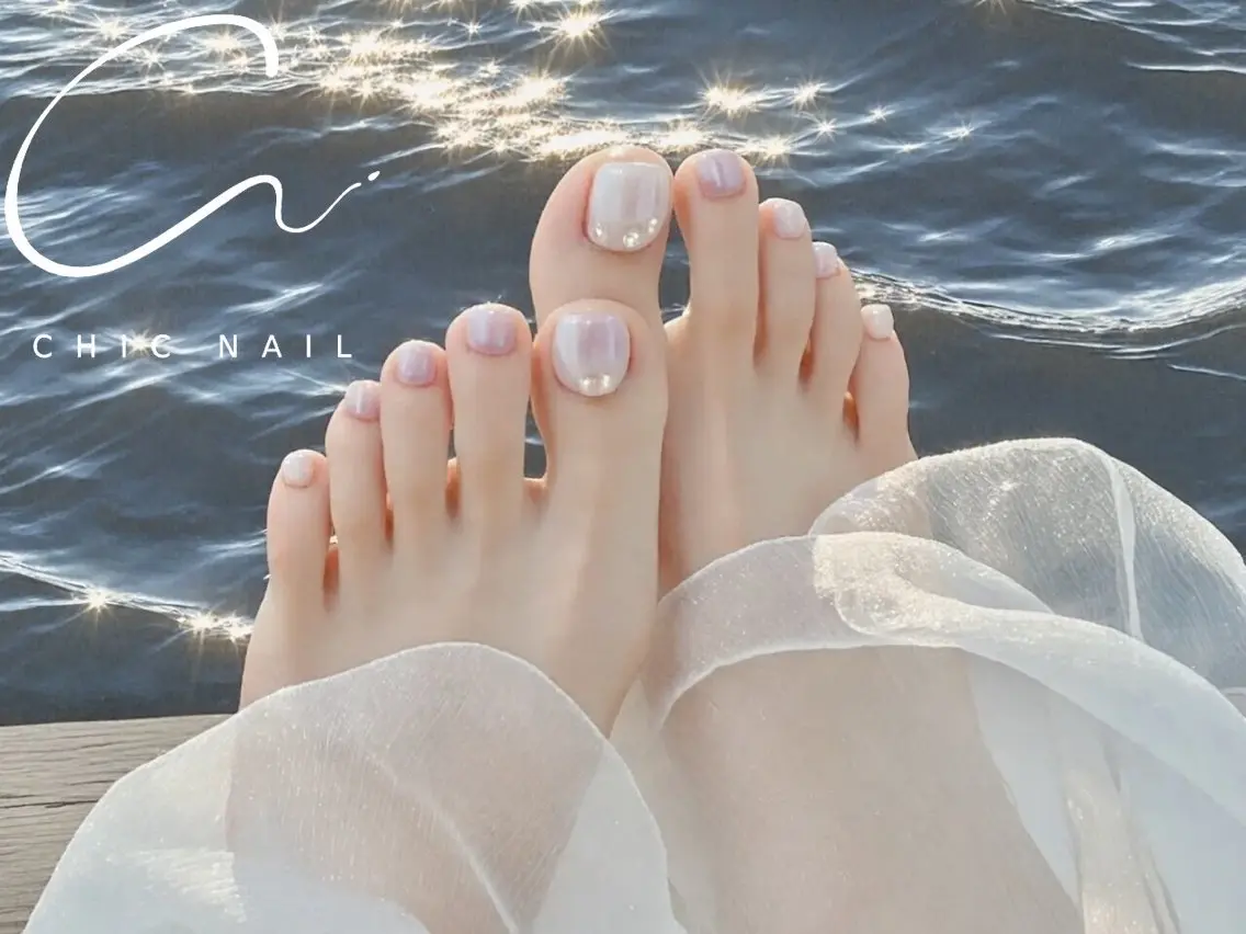 ネイル フットネイル CHIC NailSalonのネイルデザイン