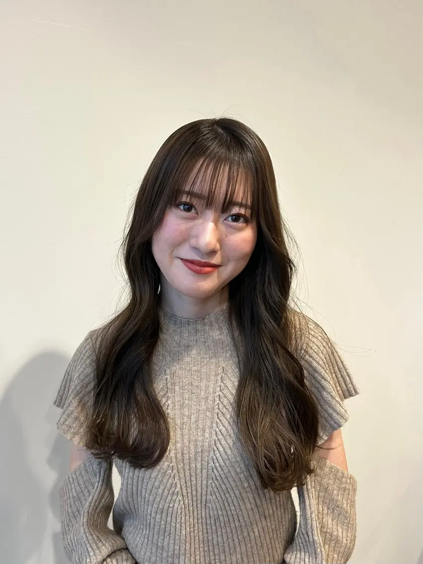 ロング カラー ベージュカラー オリーブベージュ レイヤーカット nana/ボブ/ レイヤー/梅田のヘアスタイル
