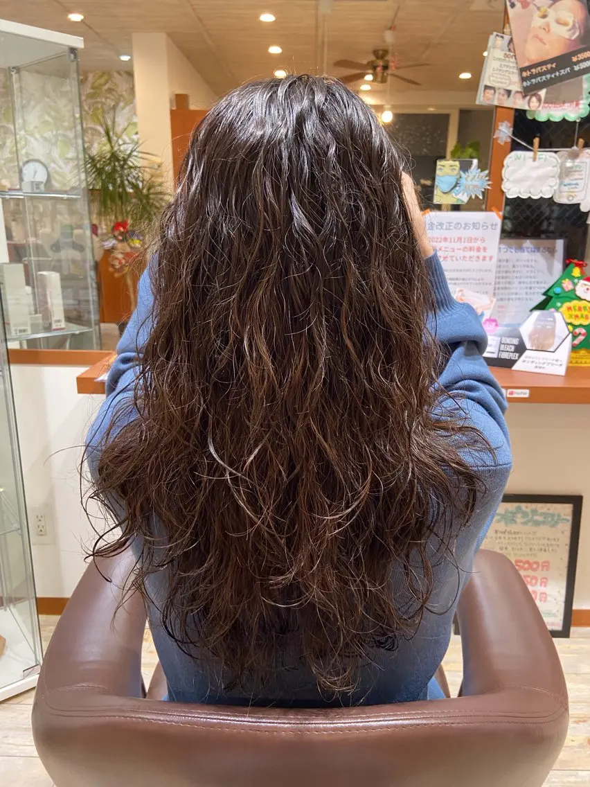 カット+デジタルパーマの写真