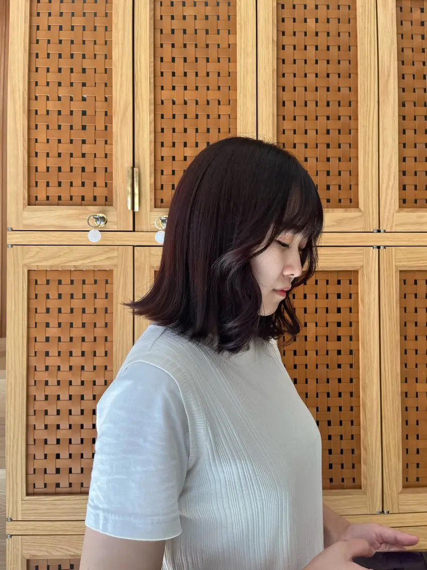 ミディアム カット 縮毛矯正 KOYUKI⛄️ [大阪美容室]🚏のヘアスタイル