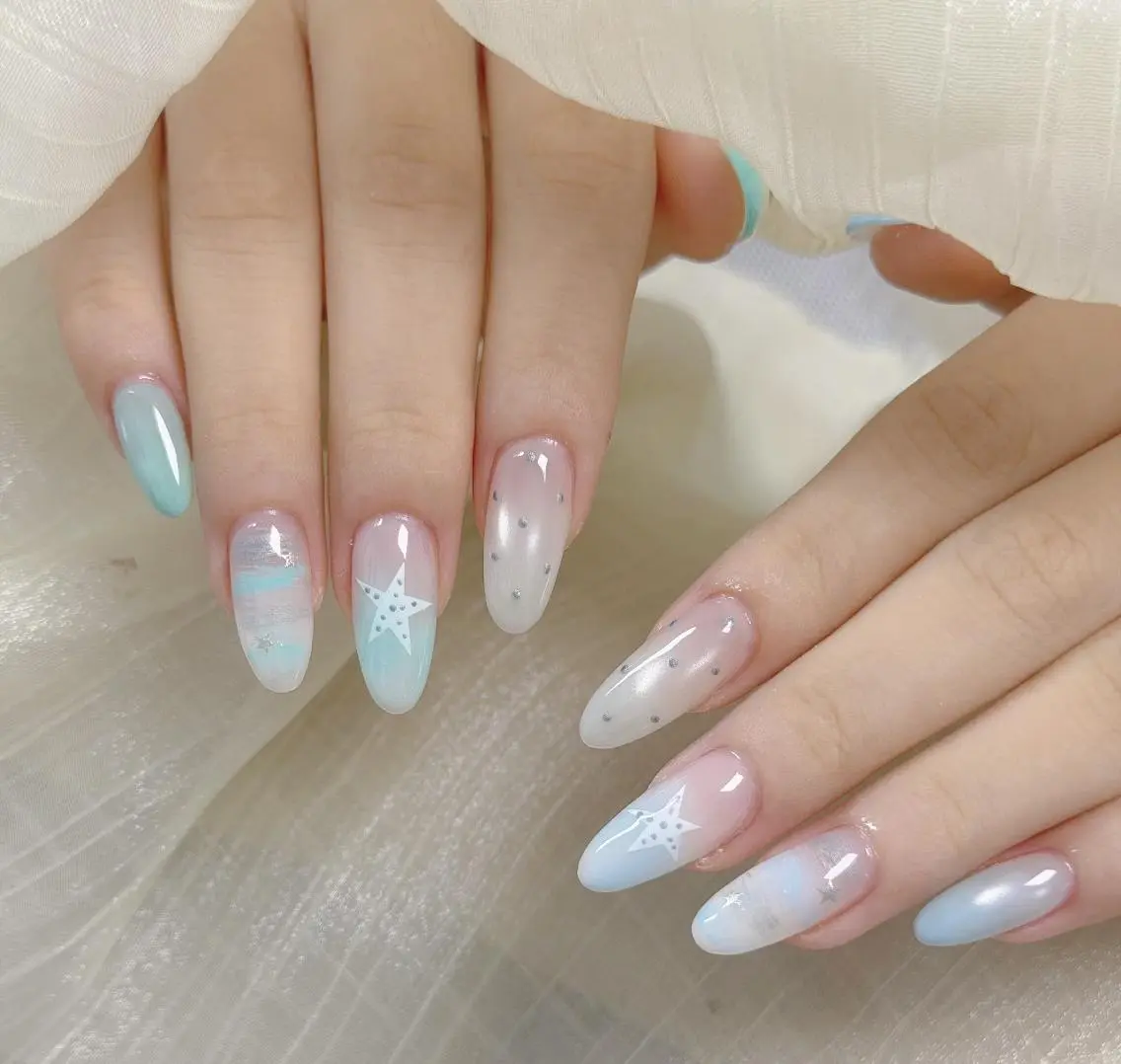 ネイル オーロラネイル チークネイル 長さ出し フットネイル フレンチネイル ╹◡╹MimoEye lash🌻Nailのマツエク・マツパデザイン