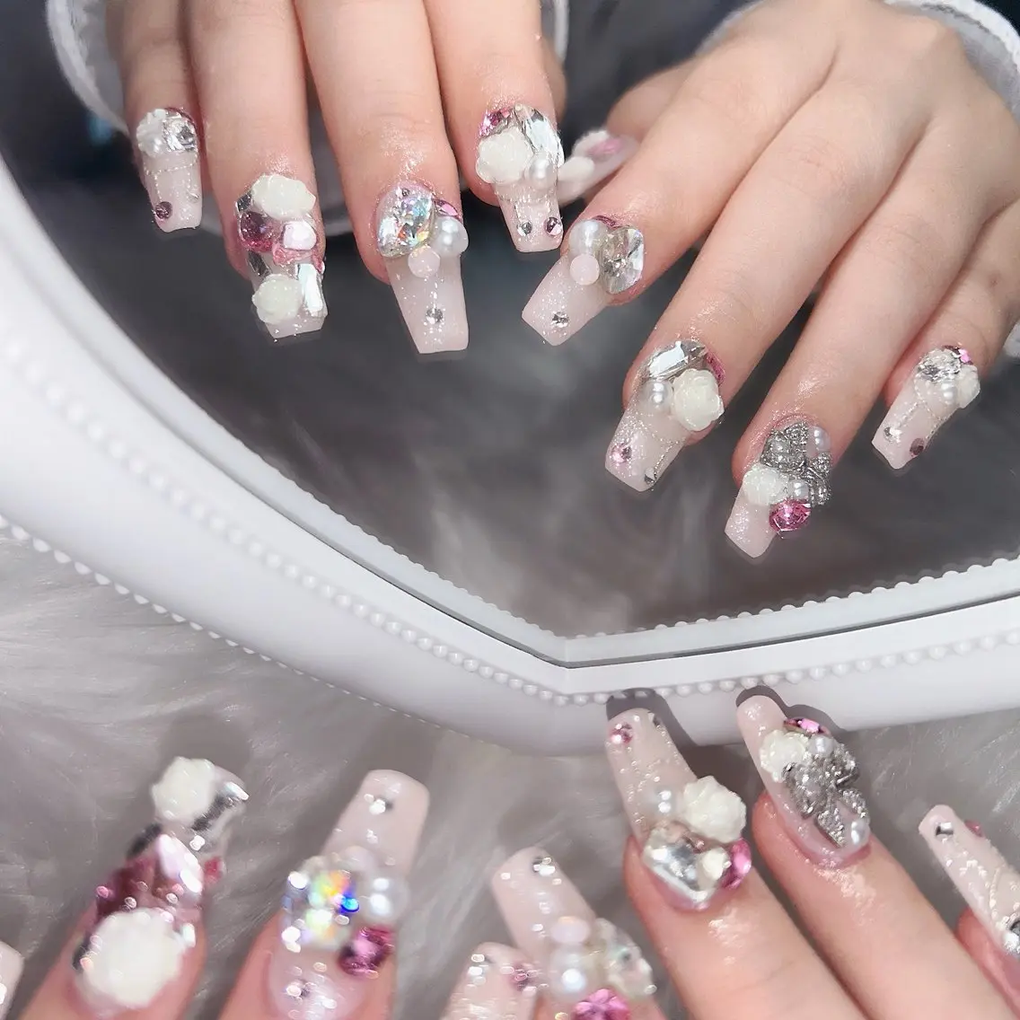 ネイル ハンドネイル merci nailのネイルデザイン