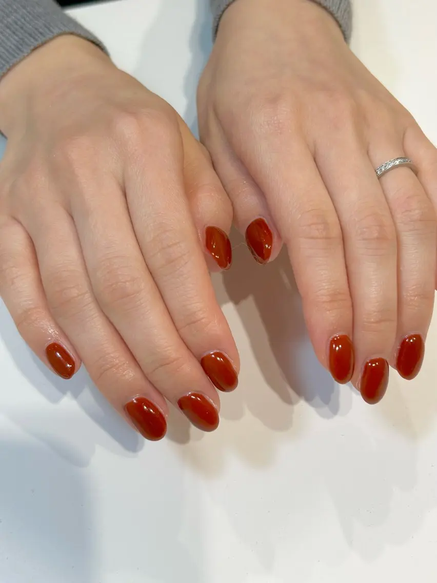 ネイル オフィスネイル ワンカラーネイル シンプルネイル 春ネイル Lily nailのネイルデザイン