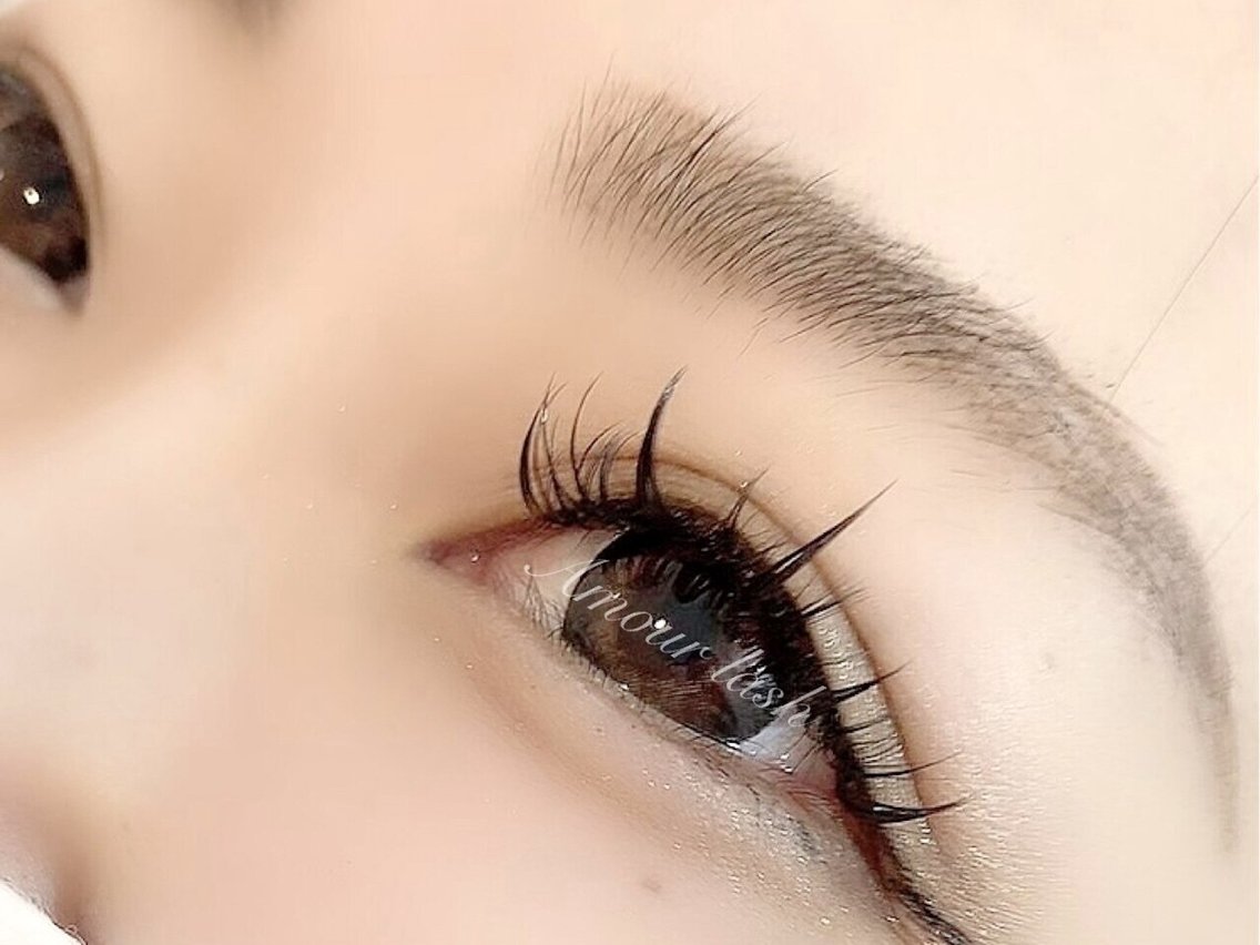 マツエク・マツパ Amour Lash 新宿店のマツエク・マツパデザイン