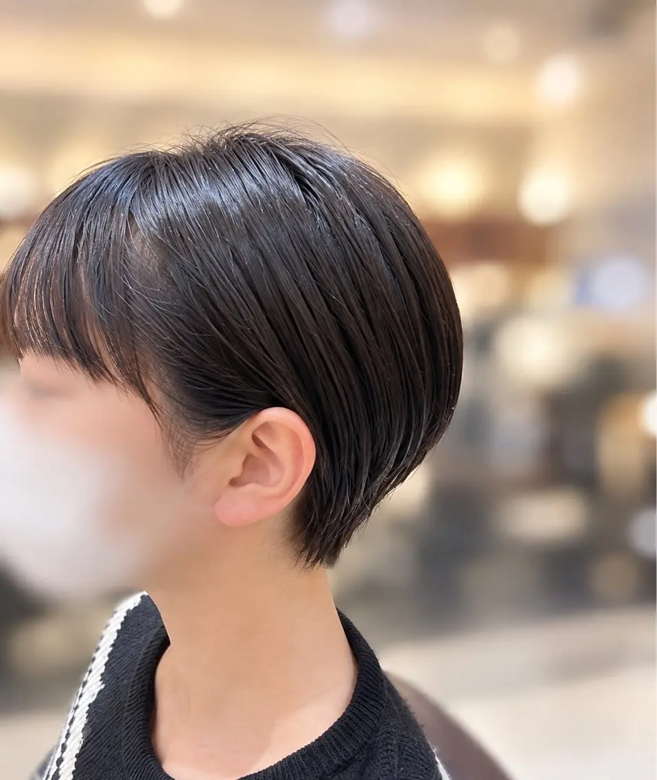 ショート CORAL めぐのヘアスタイル