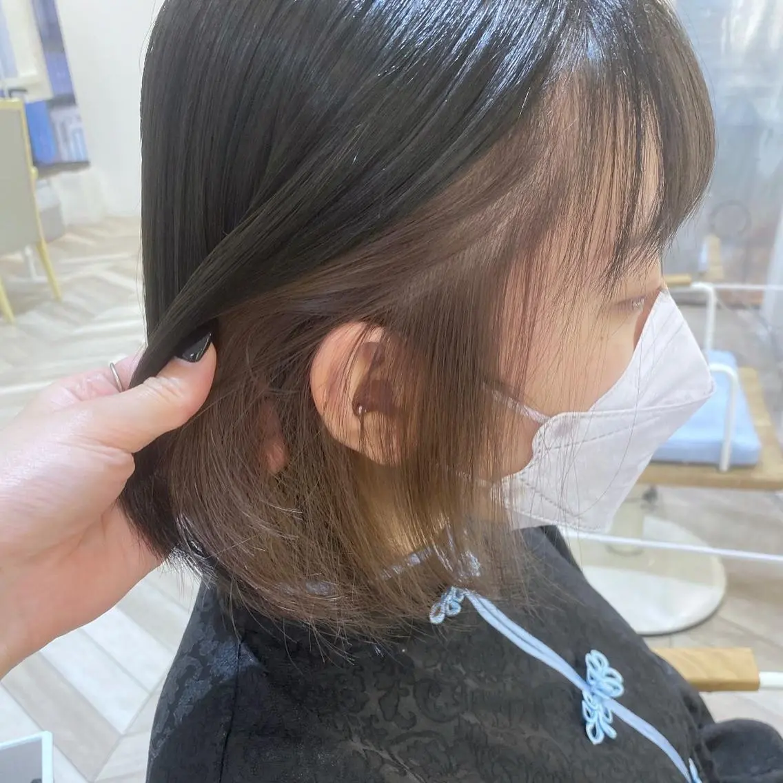 ショート カラー カット ヘアカラー 小顔レイヤー/ ベージュ🤍Rieのヘアスタイル