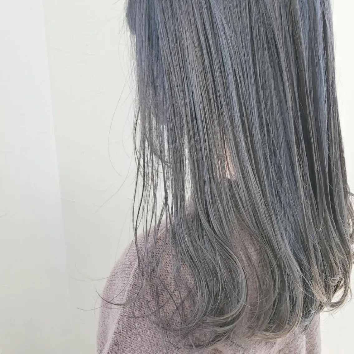 カラー セミロング 透明感カラー グレージュ ヘアカラー トリートメント レイヤーカット/ ウルフカット/大橋 のヘアスタイル