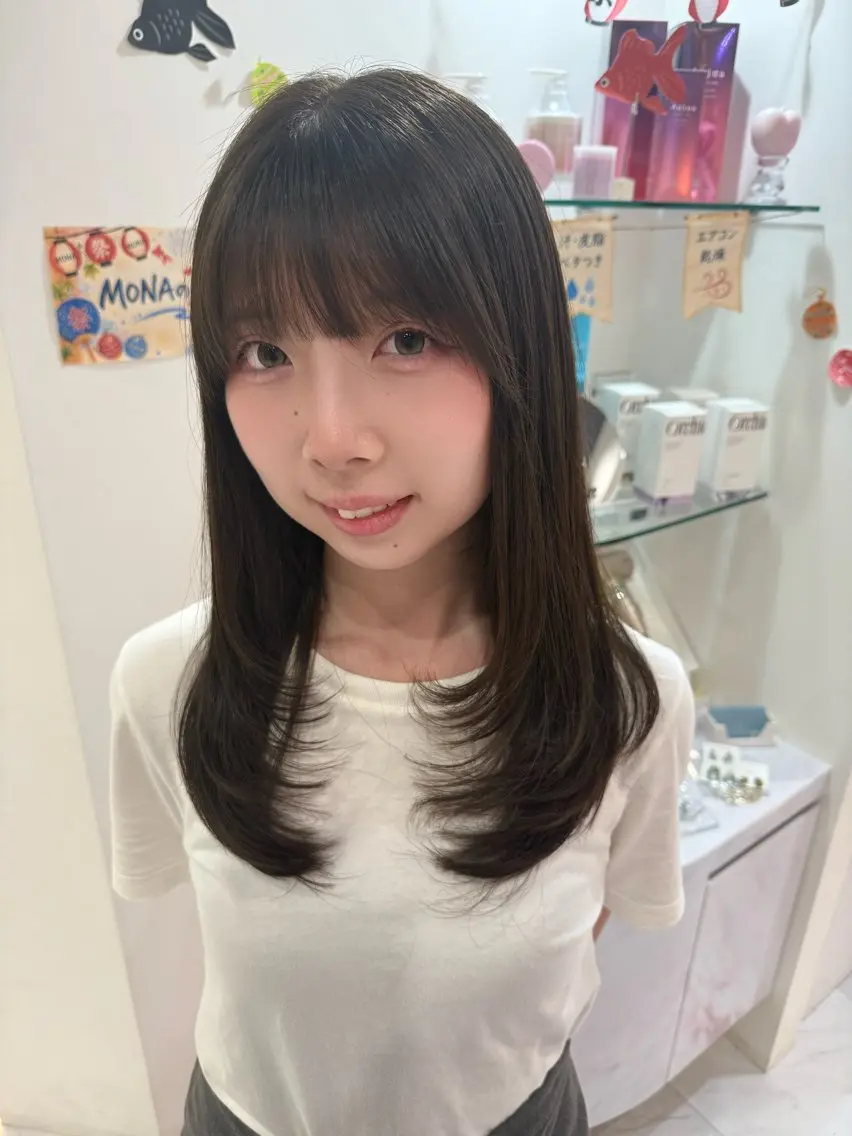 セミロング 🎀MONA あまね🎀のヘアスタイル