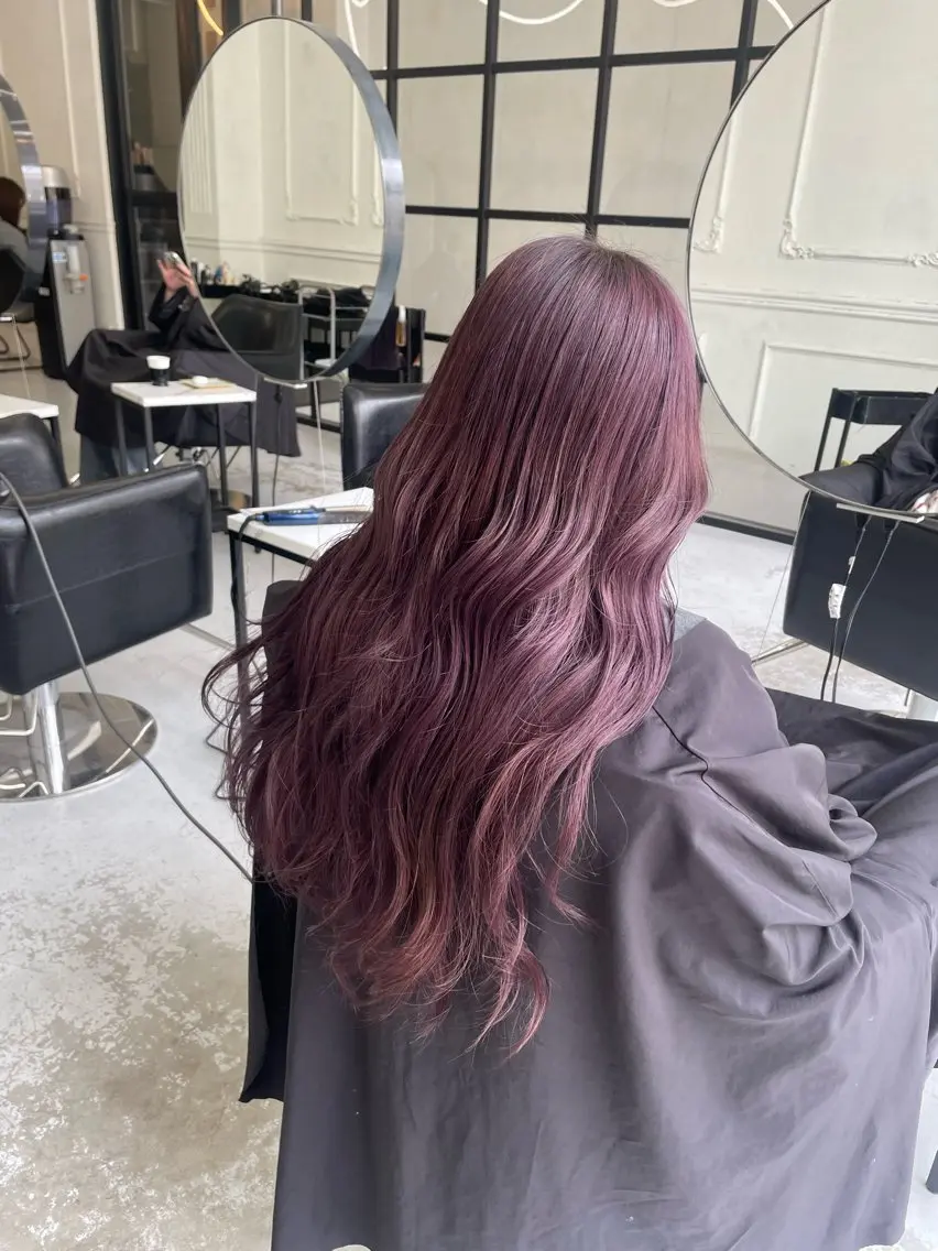 ロング パープルカラー ヘアカラー MaisonHALU さくらのヘアスタイル