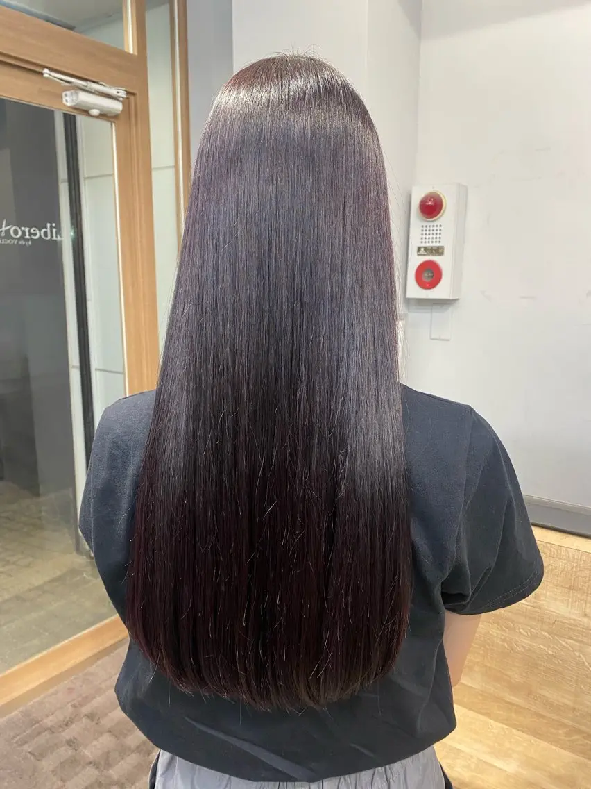 ロング パープルカラー 🐾Libero🐾 柏　KONOMIのヘアスタイル