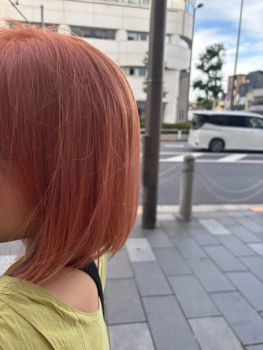 ショート カラー 🐰K+Plus🐰 まゆ🐰のヘアスタイル