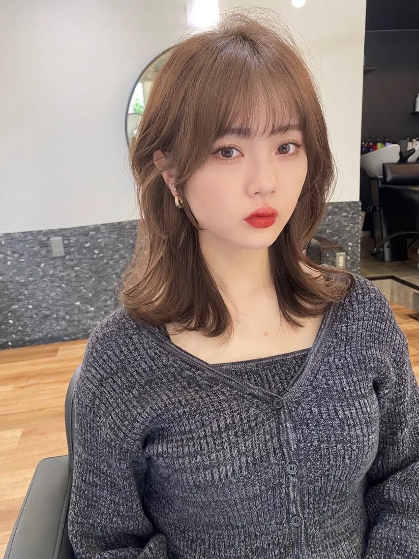セミロング カラー 似合わせレイヤー 🇰🇷荒木洋文のヘアスタイル