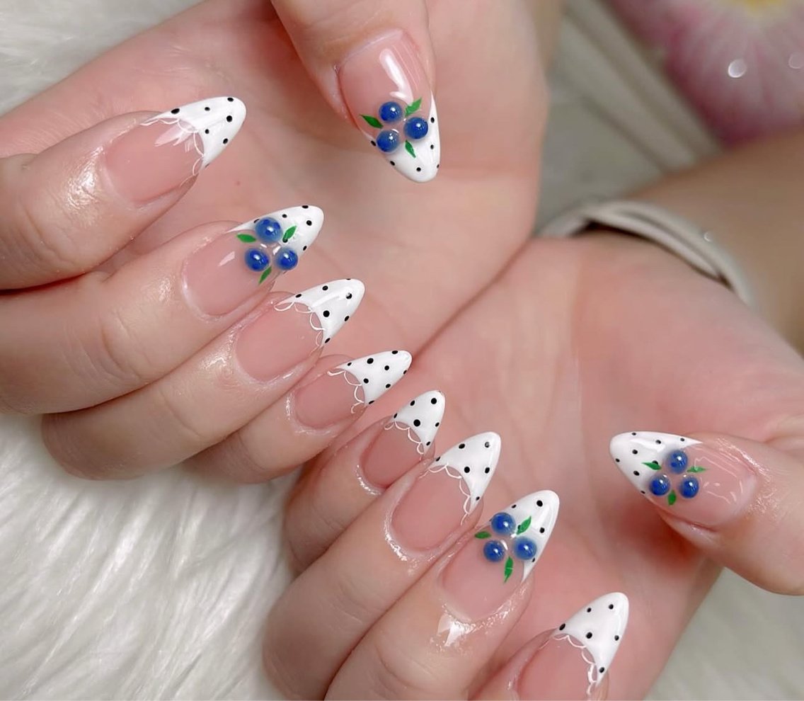 ネイル ハンドネイル 🎀PG🩵 ネイルサロンのネイルデザイン