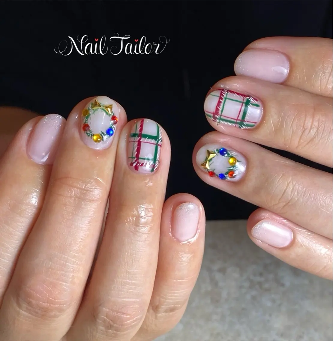 ネイル アートネイル キラキラネイル 冬ネイル クリスマス ハンドネイル NailTailor ネイルテイラーのネイルデザイン