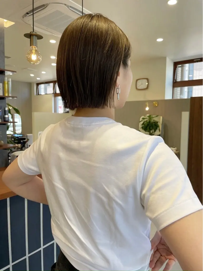 ミディアム 松尾 葵依のヘアスタイル