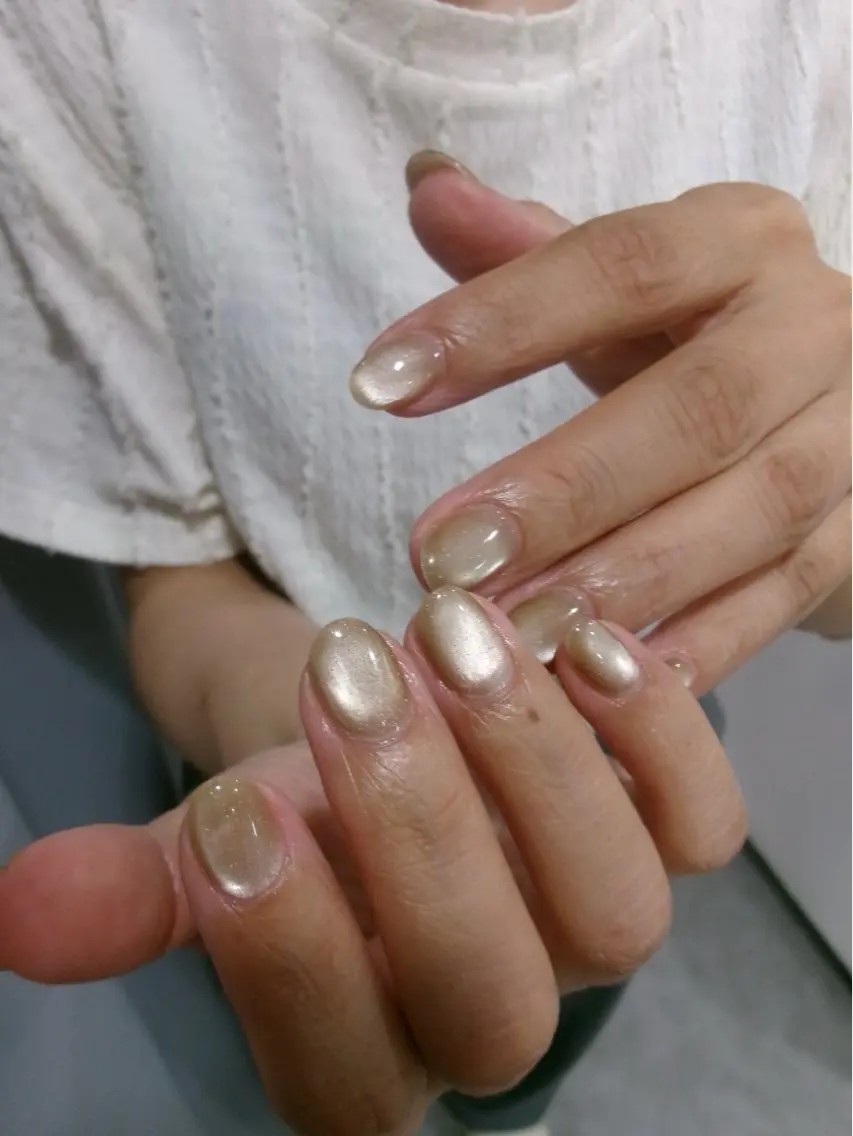 ネイル ブルー ラメ(グリッター) マグネットネイル 黄色 ハンドネイル 🪻hina🪻 filonnailのネイルデザイン