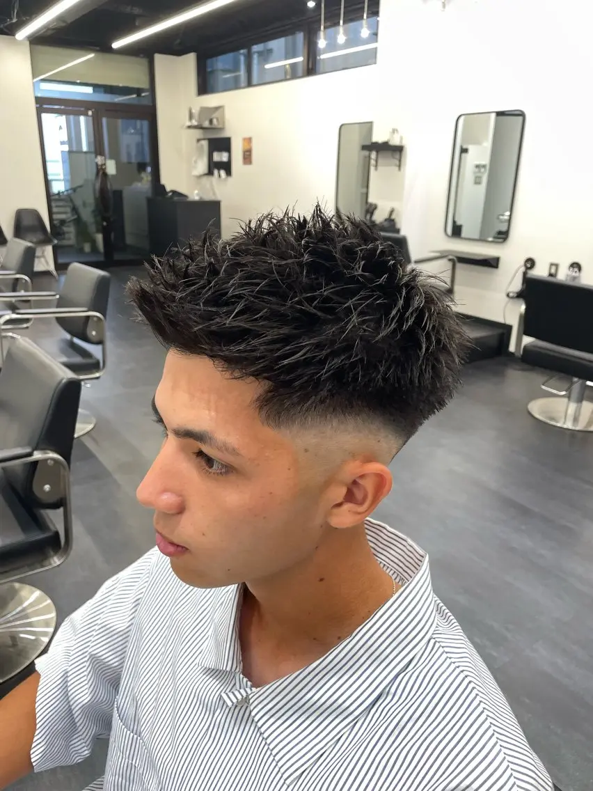 ショート カット 🔥メンズ超特化🔥 青木海斗のヘアスタイル