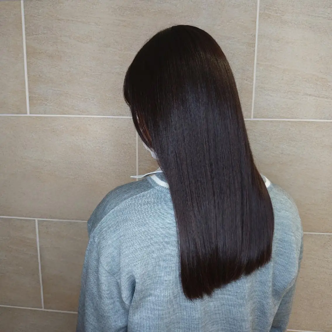 ロング 縮毛矯正 宮本 星羅のヘアスタイル