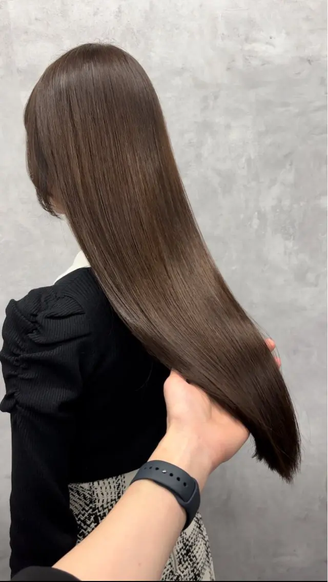 ロング カット ヘアカラー トリートメント NUMBER 天王寺YUYAのヘアスタイル