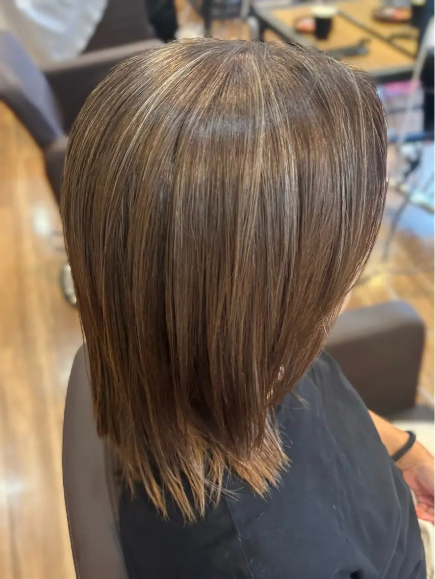 ショート ハイライト 🌺海外風ハイライト 🌺カマタ アンナのヘアスタイル