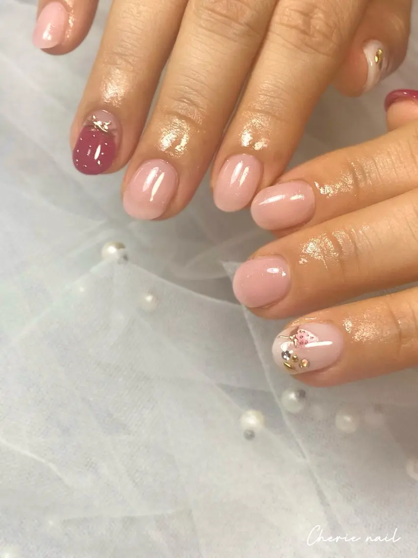 ネイル ジェルネイル オフィスネイル ピンク 春ネイル バレンタイン ハンドネイル Cherienail yunaのネイルデザイン