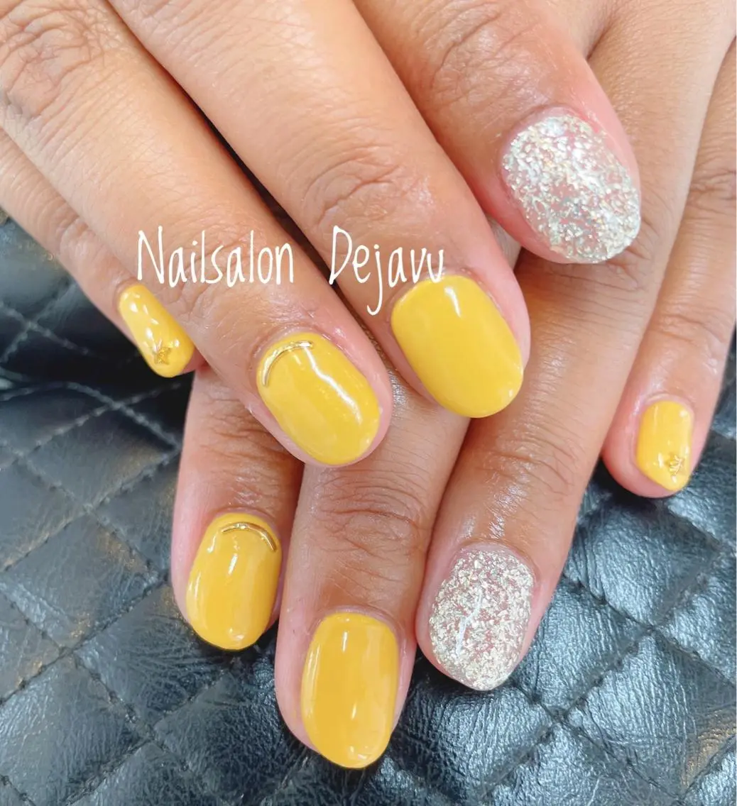 ネイル アートネイル ジェルネイル ラメ(グリッター) ワンカラーネイル ハンドネイル Nailsalon Dejavuのネイルデザイン