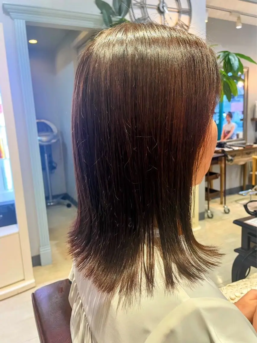 ミディアム カラー 川口歩登 【blanc】春日のヘアスタイル