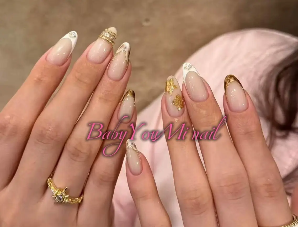 ネイル オーロラネイル チークネイル 成人式 フットネイル フレンチネイル ハンドネイル BabyYouMi nailのネイルデザイン