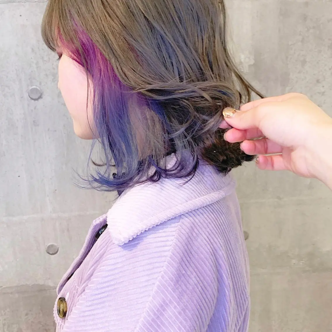 ミディアム カラー グラデーションカラー パープルカラー ハイトーン/ショート 村上淳乃🐥のヘアスタイル