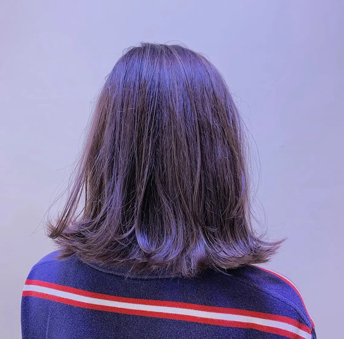 セミロング カラー ベージュカラー 透明感カラー ラベンダーカラー ラベンダーベージュ 似合わせカットカラー ♡佐藤捺美のヘアスタイル