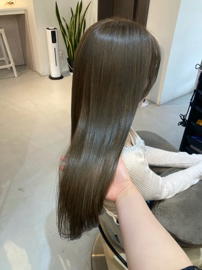ロング カット ヘアカラー トリートメント ✨色持ちの良い艶 カラー✨蟹江真世のヘアスタイル
