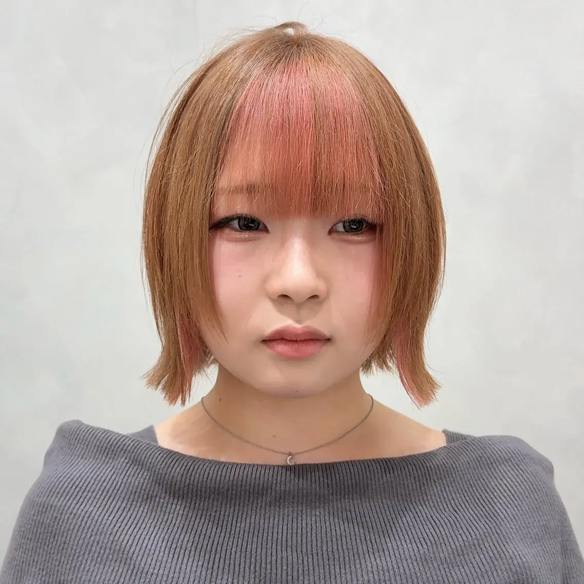 ショート カラー ボブレイヤー ブリーチ デザインカラー ボブ レイヤーカット カット ✨ブリーチ支持No1 複雑履歴修正/舘岡のヘアスタイル