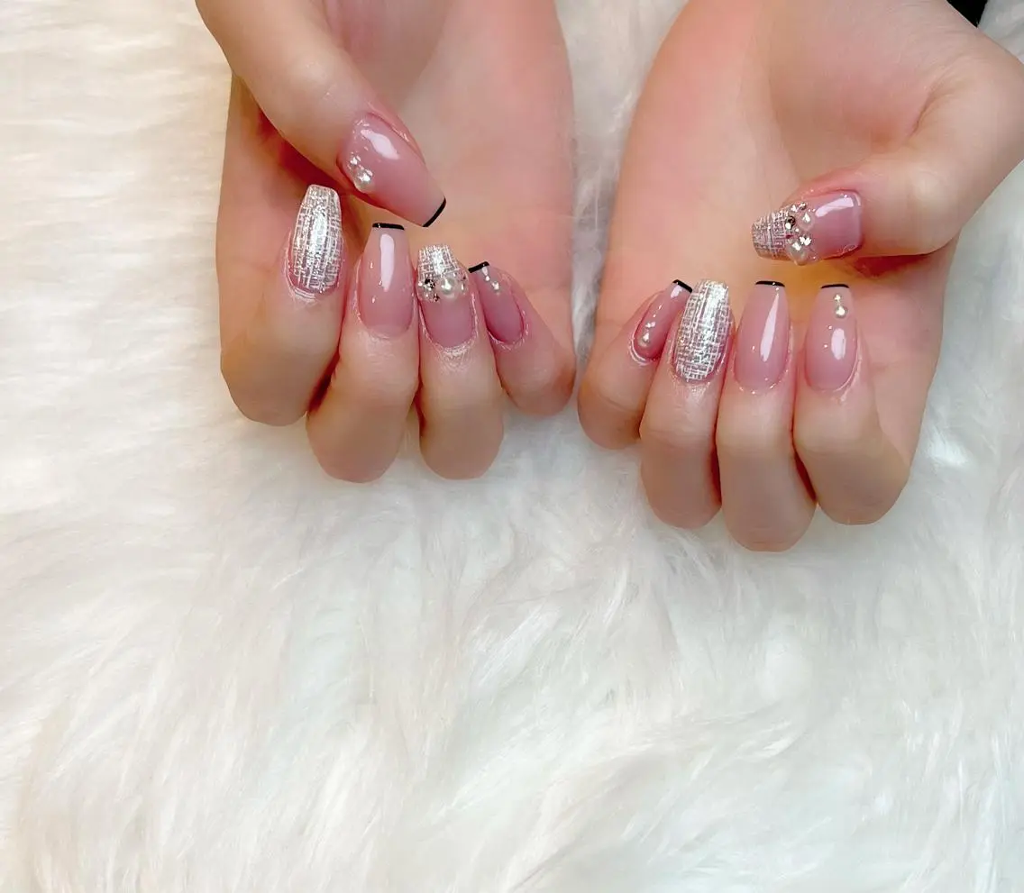 ネイル Lino+ ネイル&よもぎ蒸しのネイルデザイン