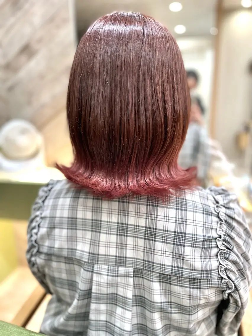 ミディアム カラー カット ヘアカラー トリートメント 佐々木 美帆のヘアスタイル