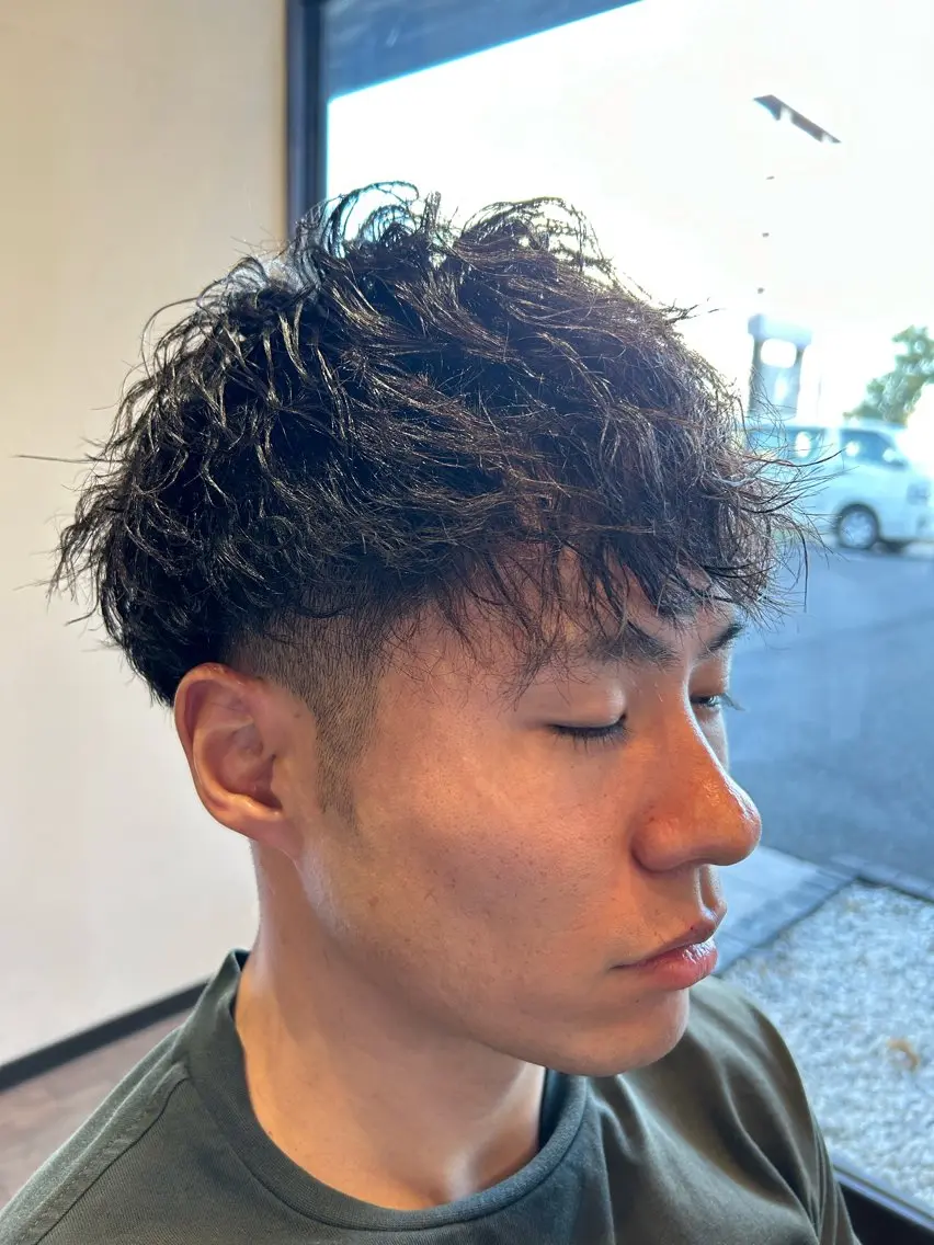 パーマ 永谷 嵐士のヘアスタイル