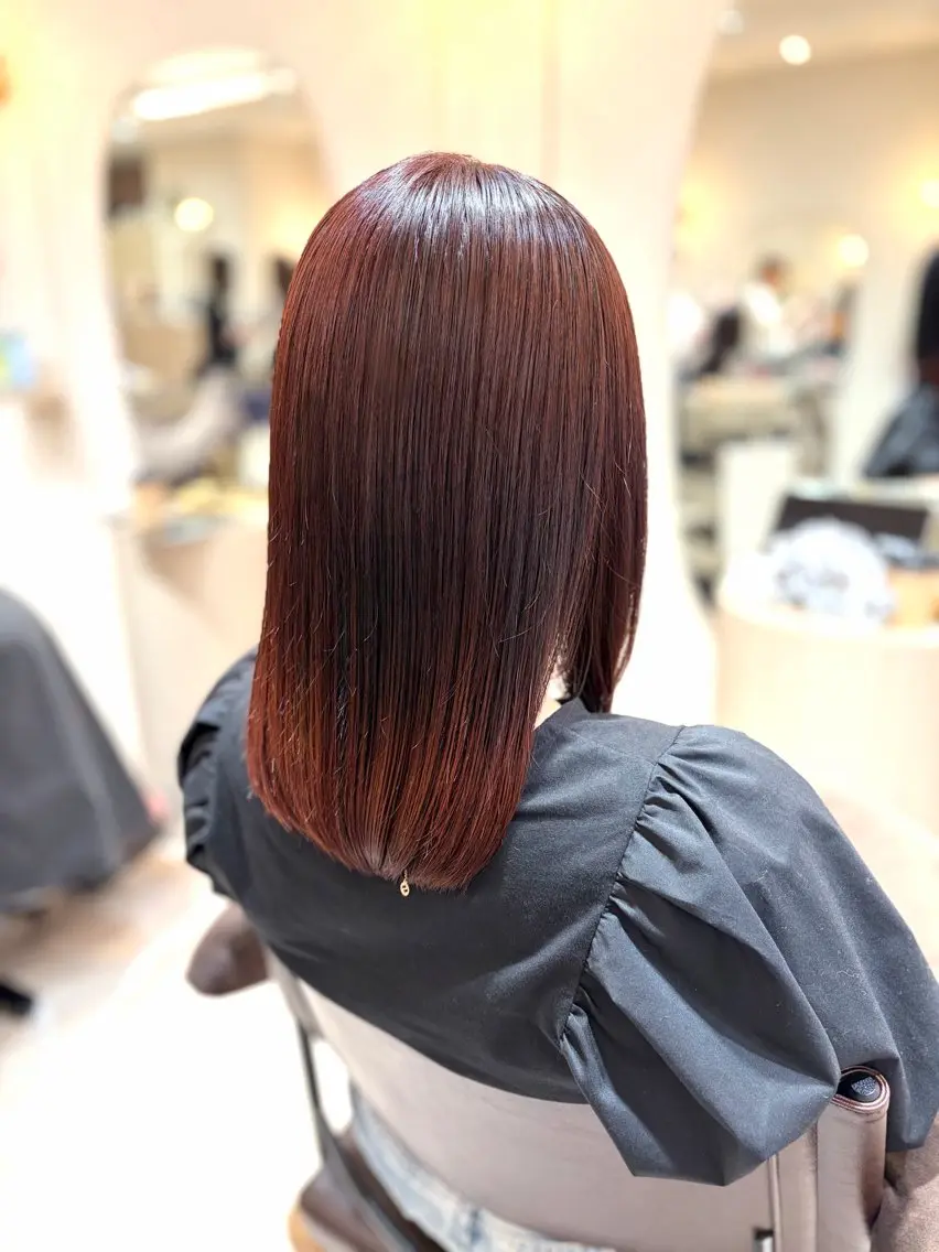 セミロング カラー 菅原 渚のヘアスタイル
