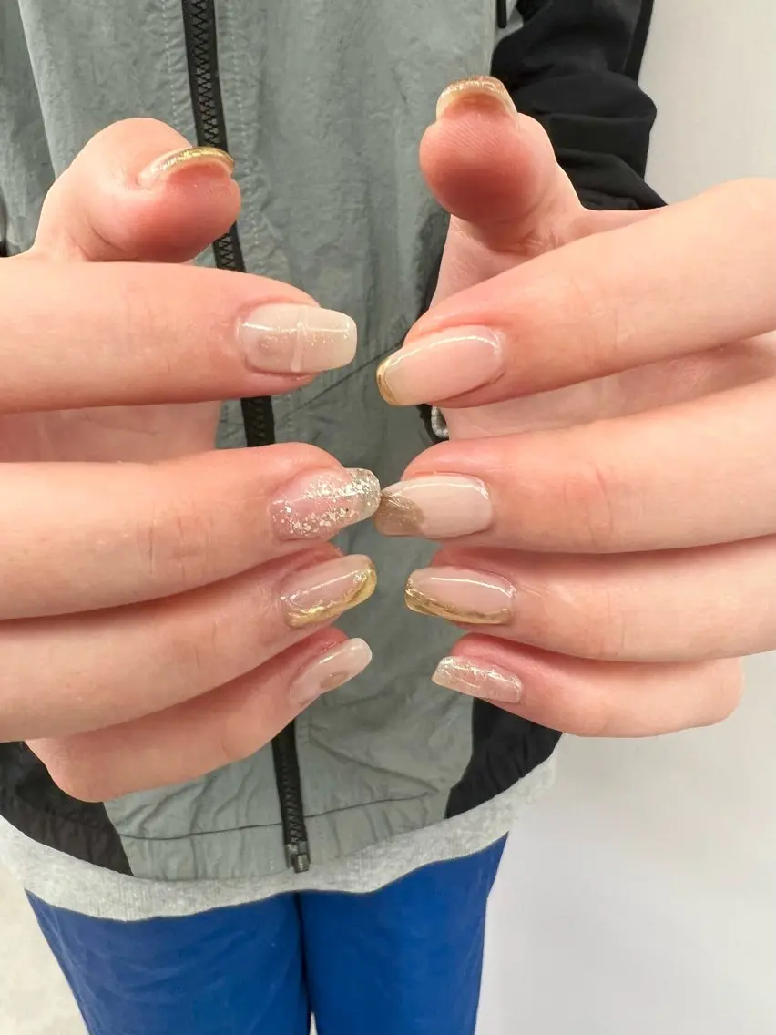 ネイル フラッシュネイル ジェルネイル ゴールド 韓国ネイル メンズネイル Bana_ Nailのネイルデザイン
