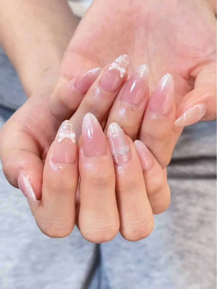 ネイル ハンドネイル ハンドケア 🦋Yumi Nail🦋Momoのネイルデザイン