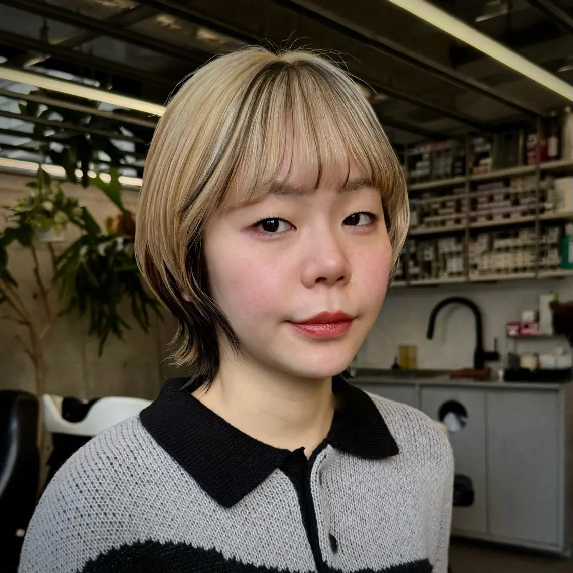 💠カット+ポイントブリーチ(インナーカラー、ハイライト) +プレミアムカラー(全体)+トリートメント付の写真